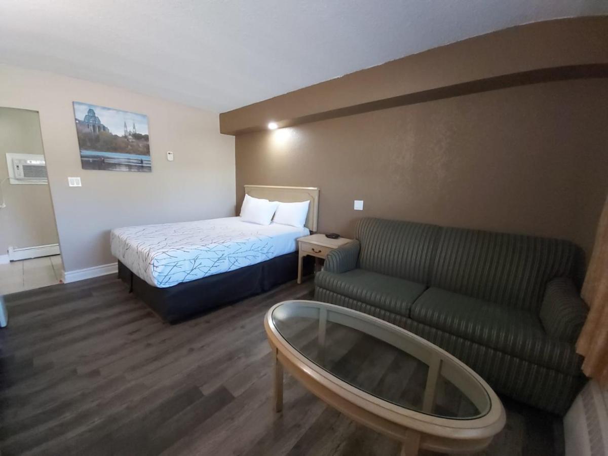 Arnprior Motor Inn Exterior foto