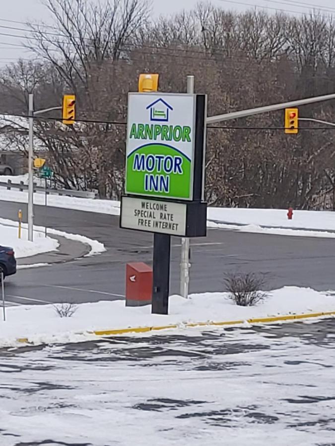 Arnprior Motor Inn Exterior foto