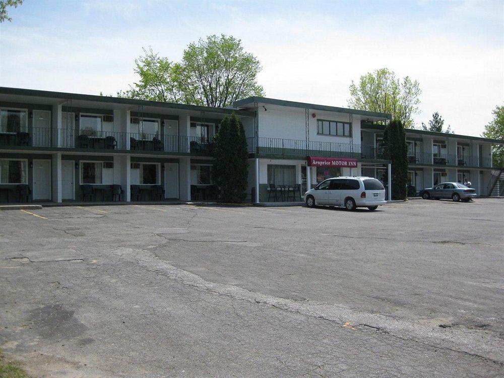 Arnprior Motor Inn Exterior foto